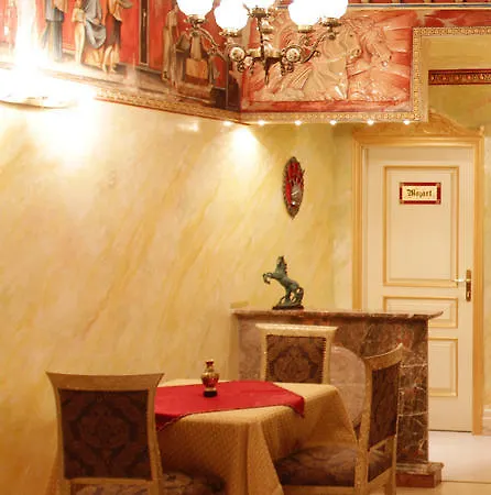 Boutique Fernando 3* Τίρανα
