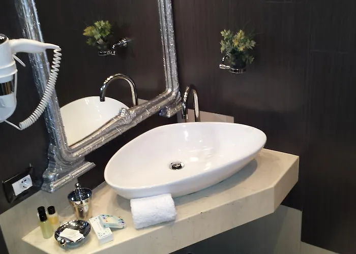 Boutique Fernando 3* 地拉那