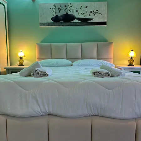 Boutique Fernando 3* Tirana