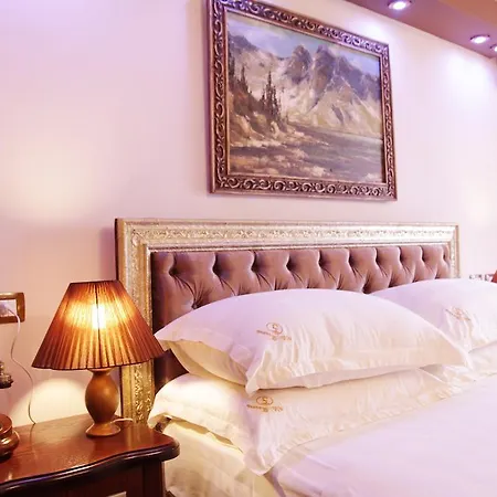 Boutique Fernando Tirana